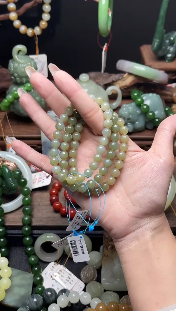 手串未镶嵌和田玉卡8吐拉牧场 圆珠有瑕疵多样性发一