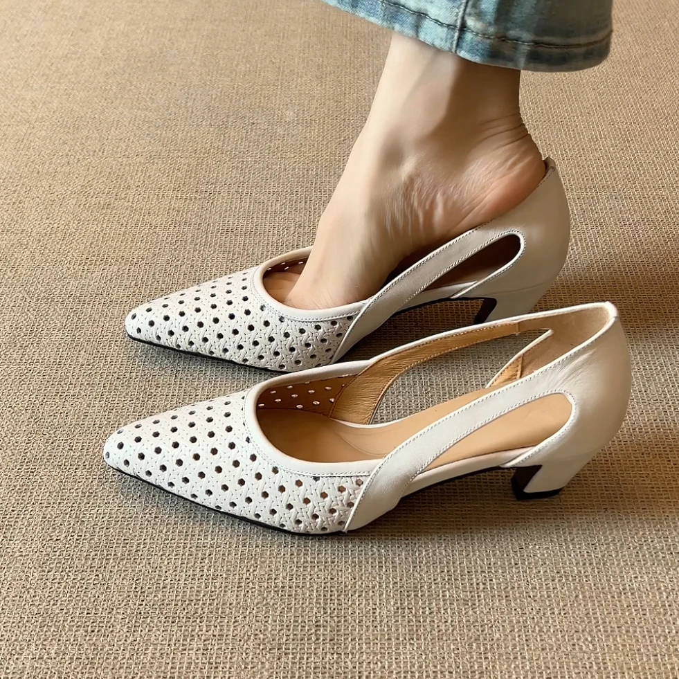 RubyL/5cm夏季新款时尚韩版休闲百搭舒适透气异形跟纯色包头凉鞋