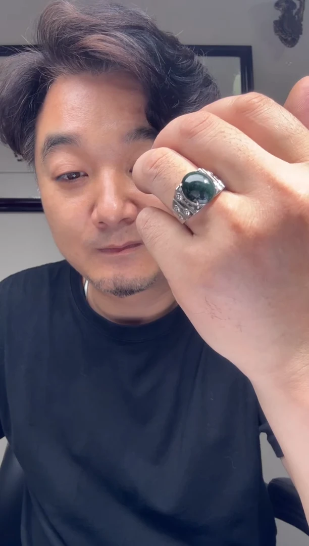 翡翠戒指银S925镶嵌天然翡翠【22333】