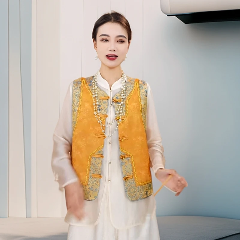 今年流行黄色盘扣马甲春夏季新款提花唐装女装高级感国风背心上衣