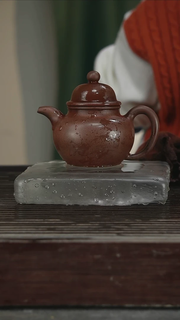 茶壶紫砂高工范菊英260CC101号