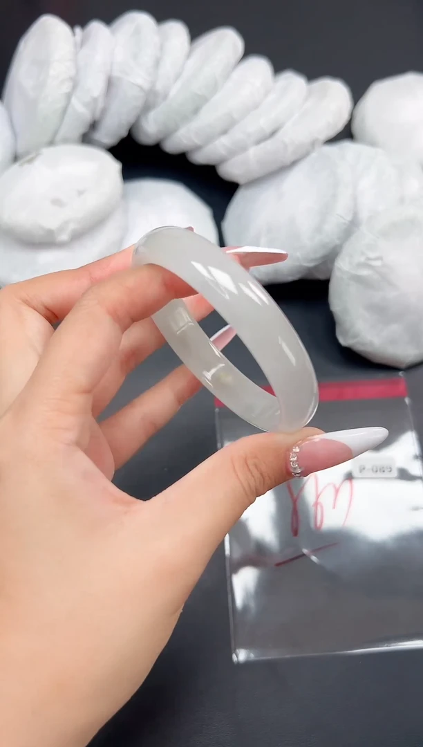 精品手镯，一物一拍P089