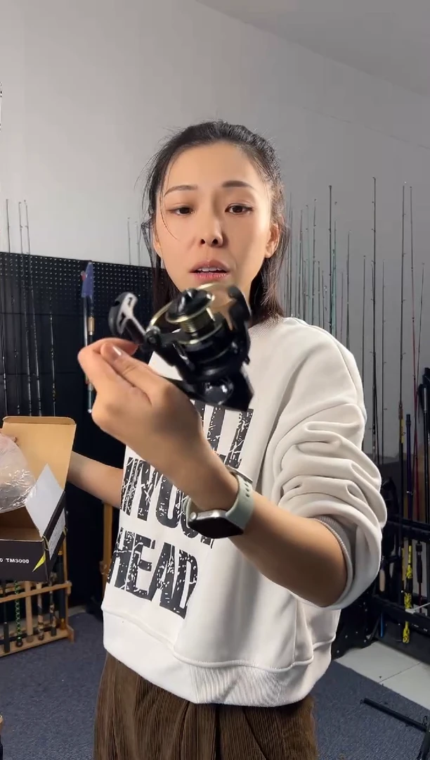 1.8m以下碳素纺车轮2000（瑕疵尾货竿，没有售后，介意勿拍）