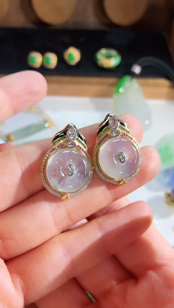 翡翠18K金镶嵌耳饰耳饰
