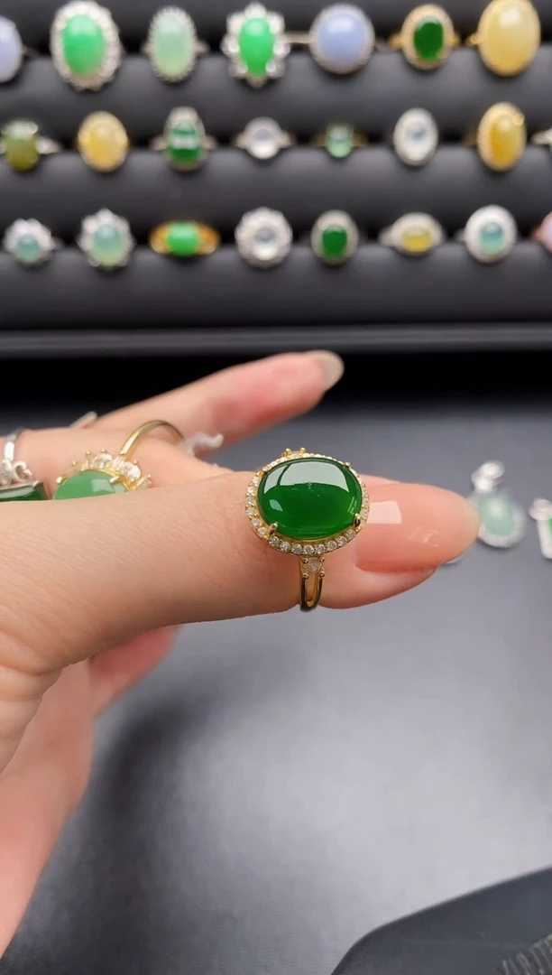 银S925镶嵌戒指翡翠一物一证一礼盒