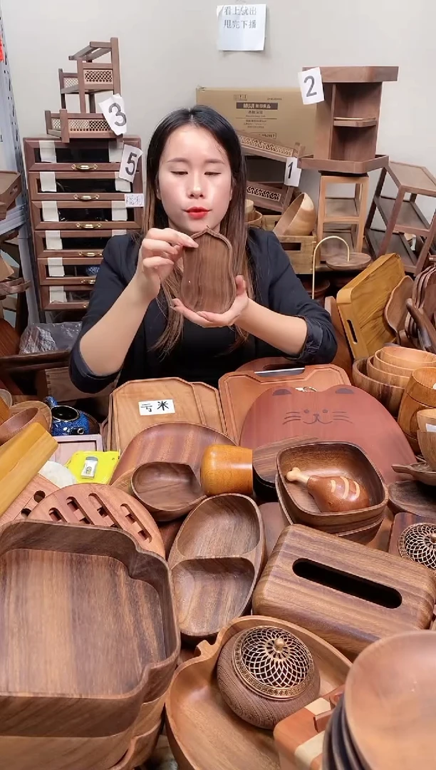 木 北美黑胡桃木葫芦形小底座