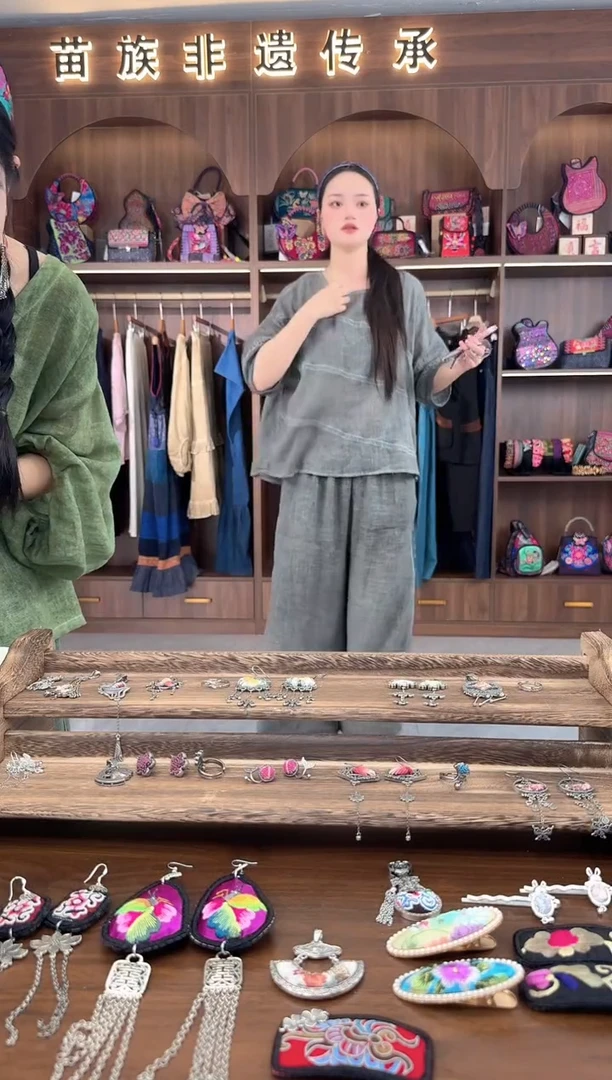 织绣扶光苗绣传承L28