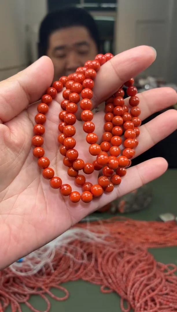 手链未镶嵌南红玛瑙多圈手串一条约6mm+ 多样性发货