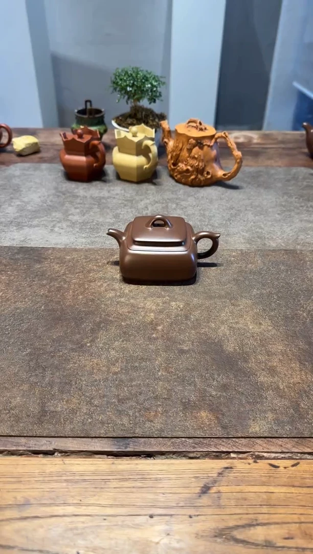 茶壶紫砂余****?长四方紫砂壶