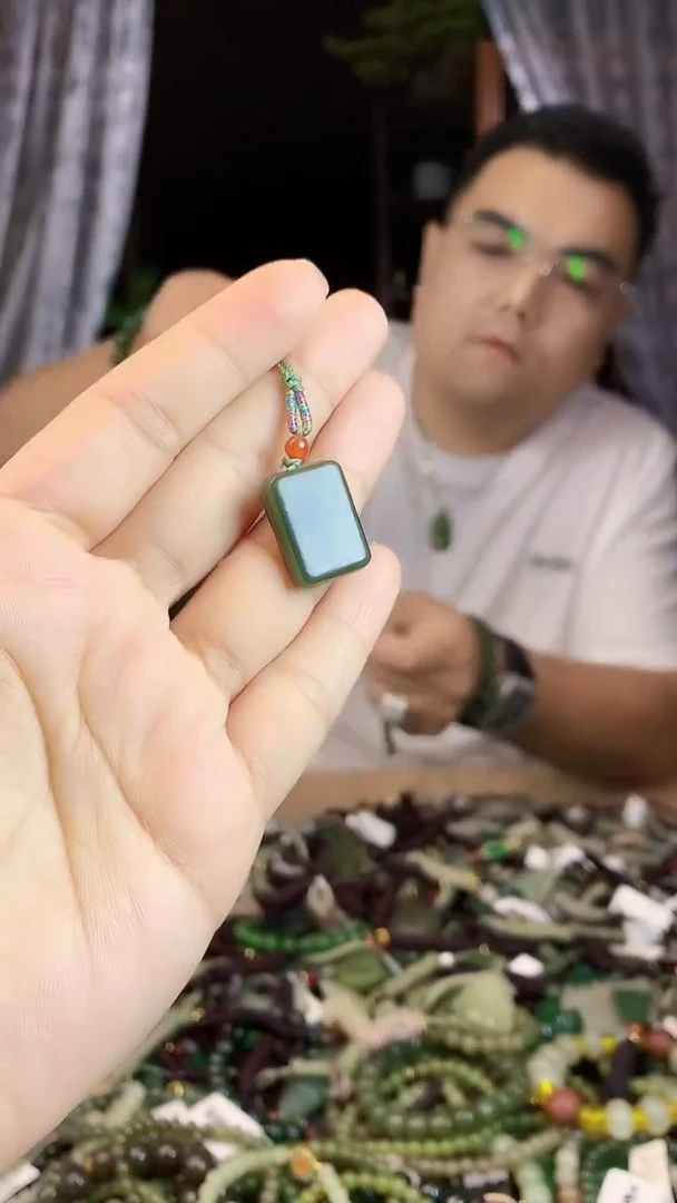 和田玉未镶嵌挂件多样性发货拍一发一