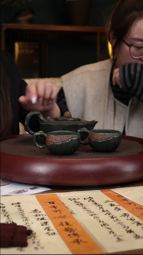 【闪购商品】紫砂茶壶1-75朱持平可心老绿泥荔枝壶套组