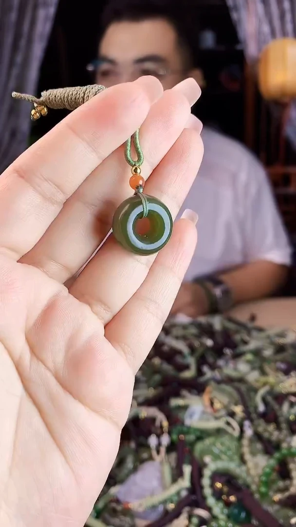 未镶嵌和田玉挂件多样性发货拍一发一