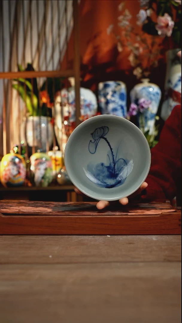 当代景德镇设计师釉下手绘陶瓷花瓶