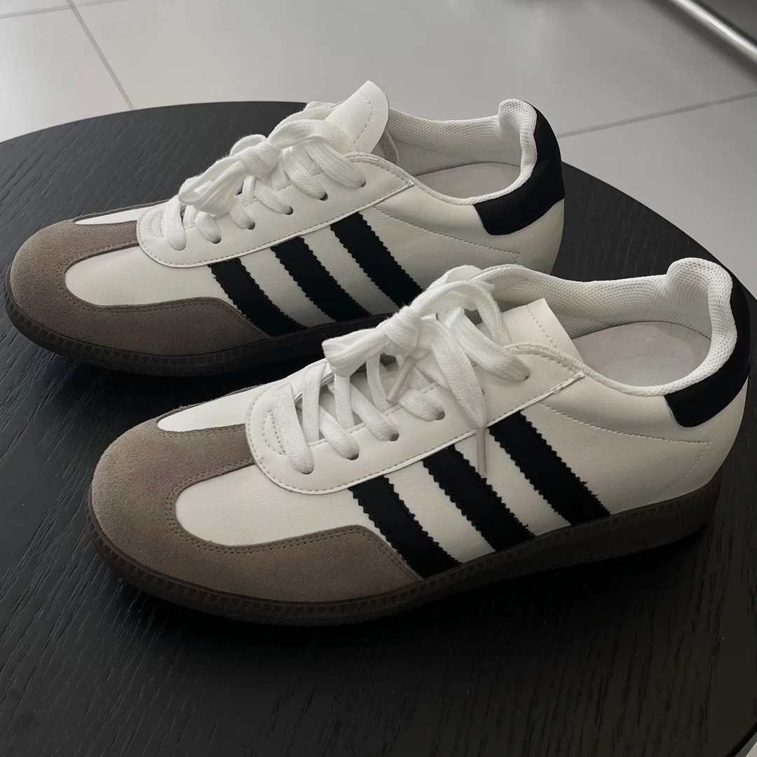 YEER·SHOP 爷儿春季日常百搭款白色休闲鞋