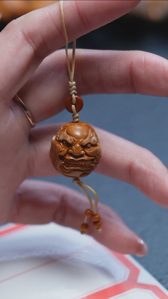 【闪购商品】橄榄核吊坠苏工橄榄核