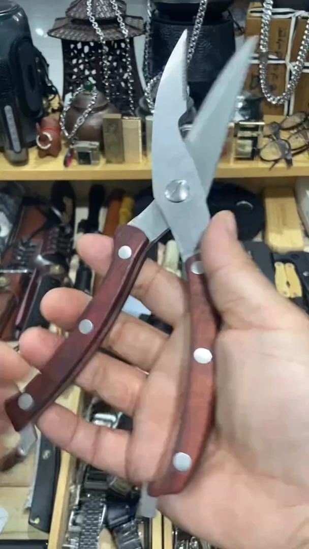 瓷片闪购商品  如图所示