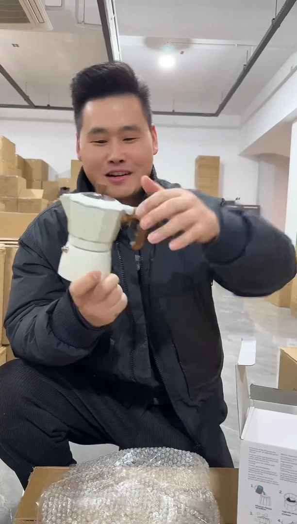 B款白色双阀两杯