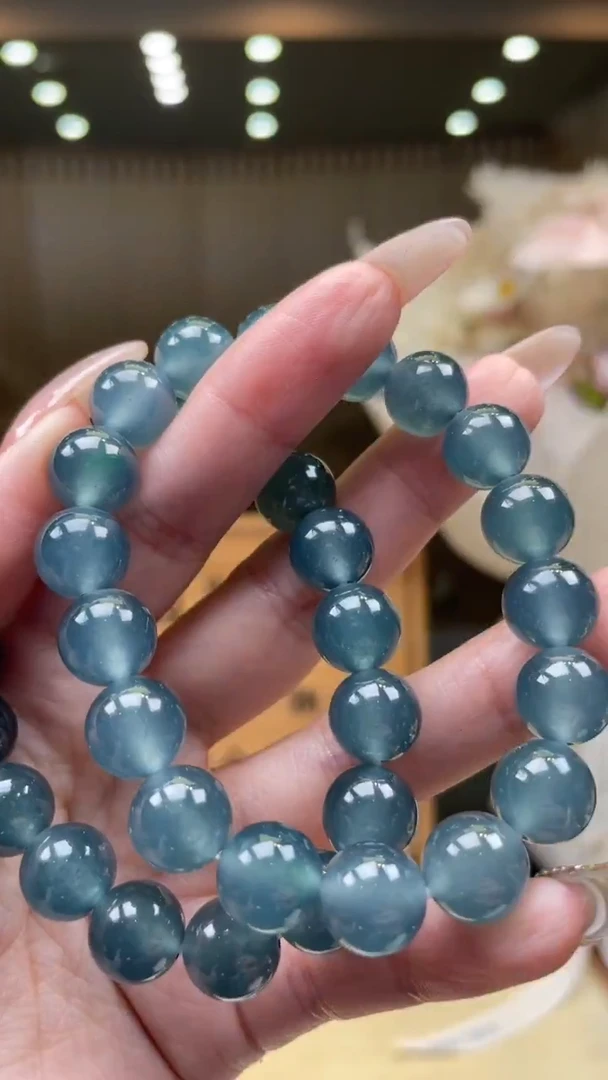 翡翠未镶嵌颈饰多样性发货 (只发一件) *A22