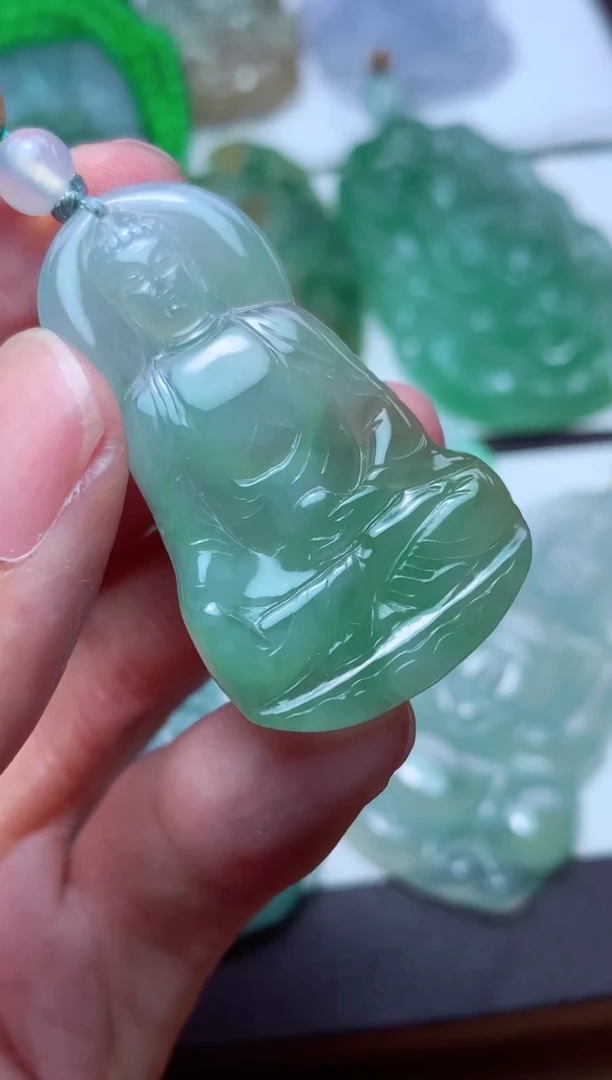 翡翠未镶嵌颈饰天然翡翠