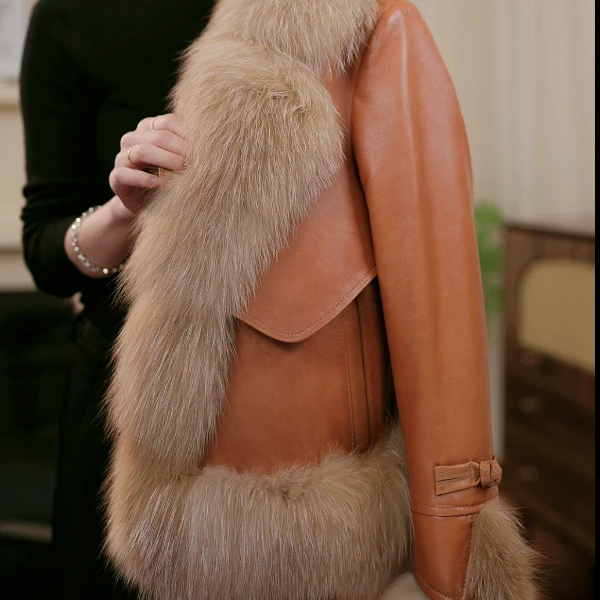 【JQ】2024冬季时尚百搭拼接毛领气质洋气保暖设计师女士皮羽绒