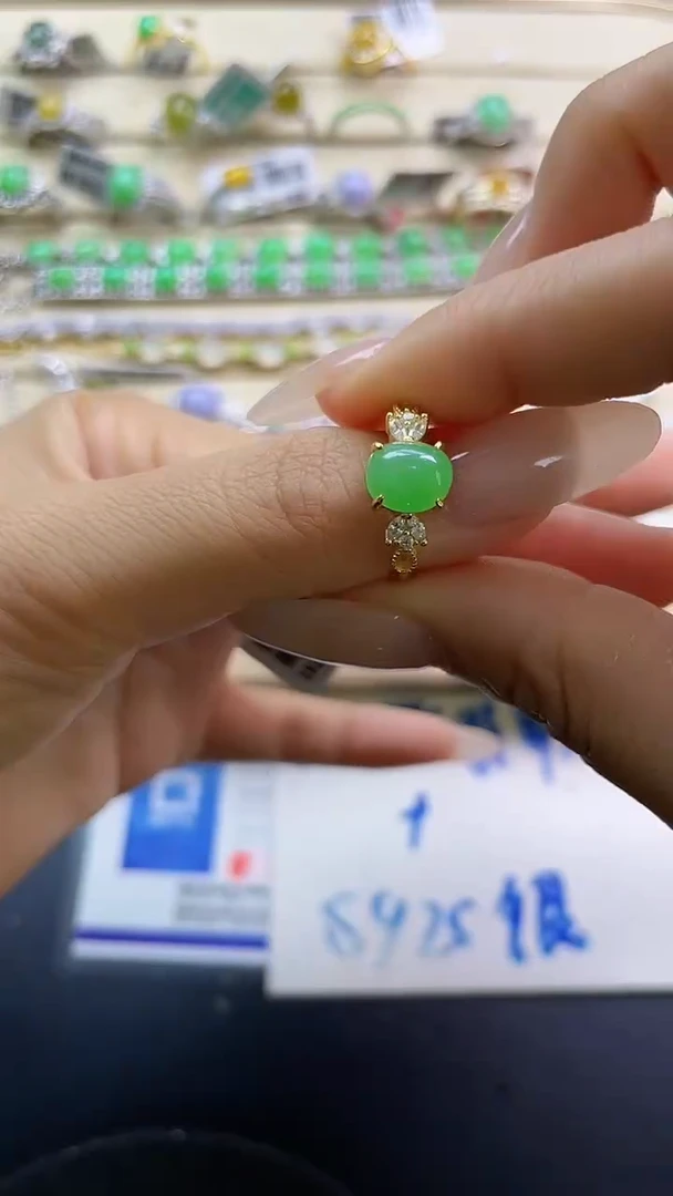 银S925镶嵌戒指翡翠翡翠 蛋面 银S925镶嵌