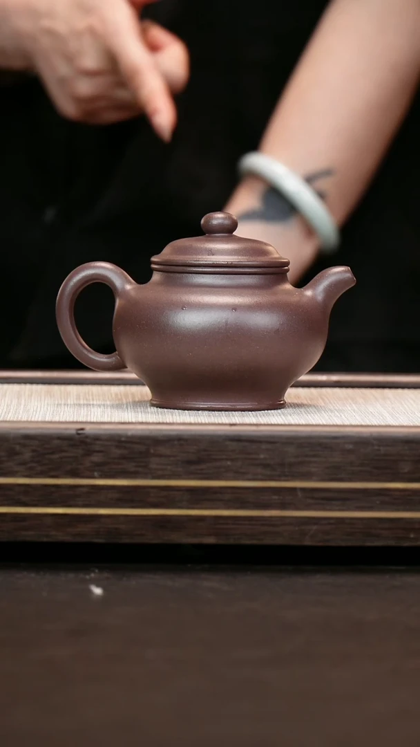 茶壶紫砂全手工  四号井底槽清掇只壶