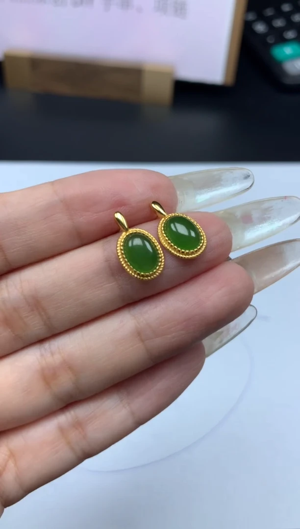 颈饰未镶嵌和田玉和田玉多样性发货