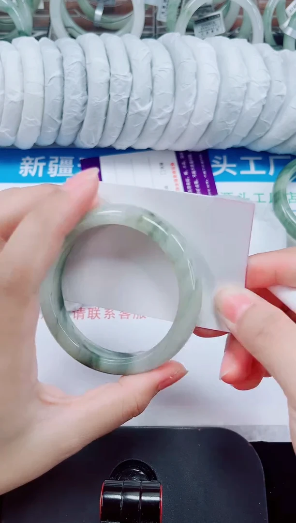 未镶嵌手镯石英质玉34-60/61