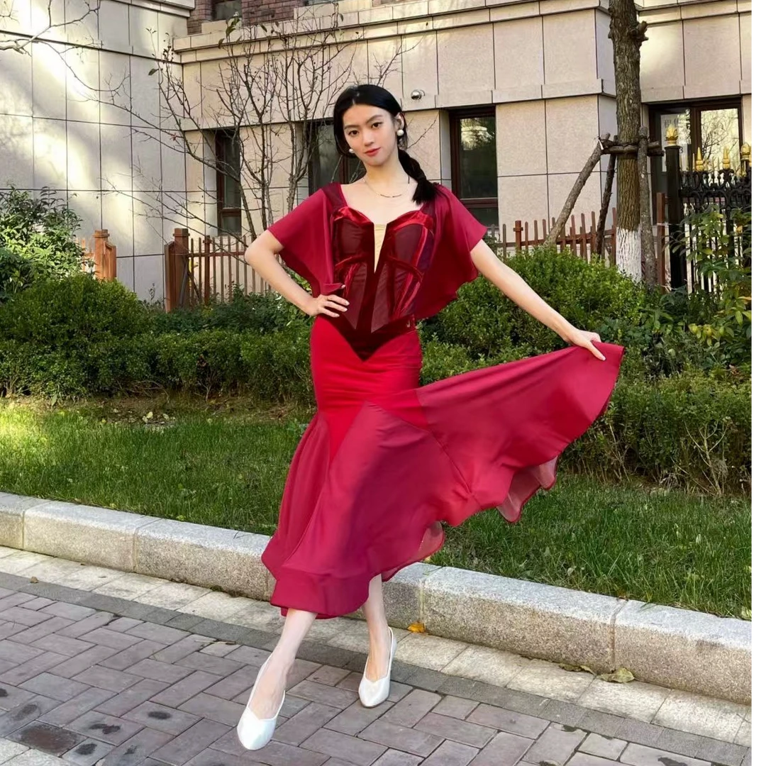 鲸艺摩登舞拉丁舞福利清仓连衣裙，上衣，裤子半裙夏季时尚显瘦百搭