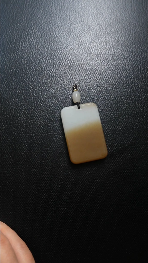 颈饰未镶嵌和田玉无事牌