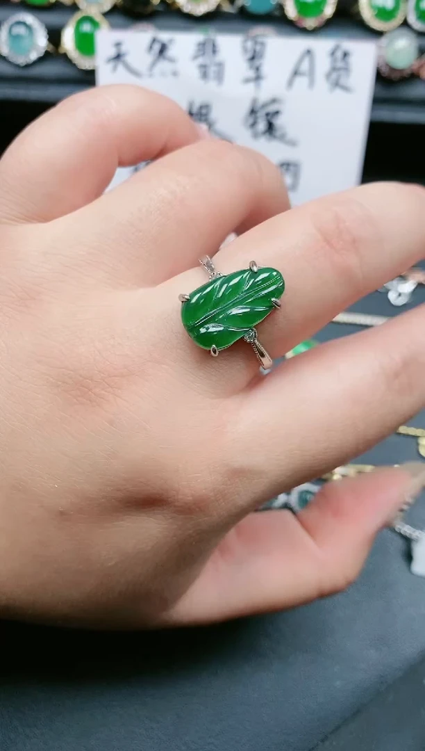 翡翠戒指银S925镶嵌1111111