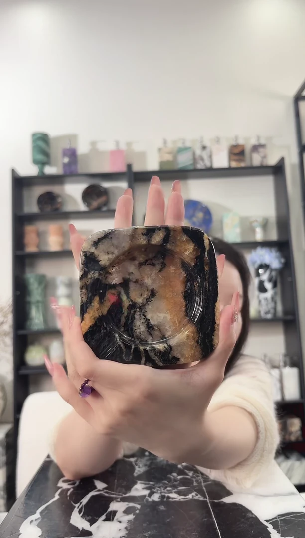 石材烟灰缸黄金丝绸054