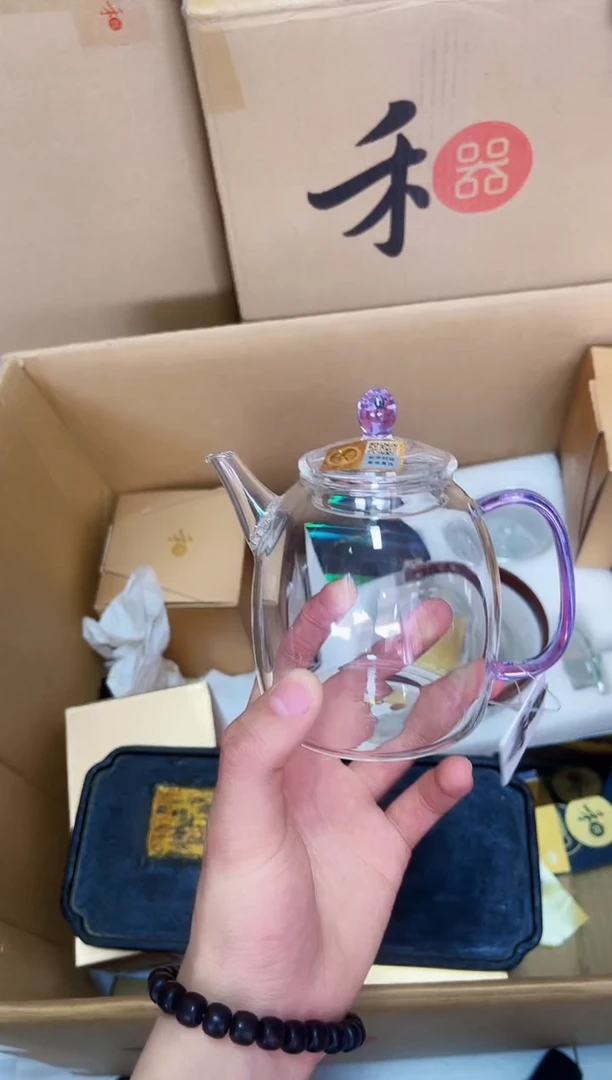 禾器宴臣壶 浅紫色