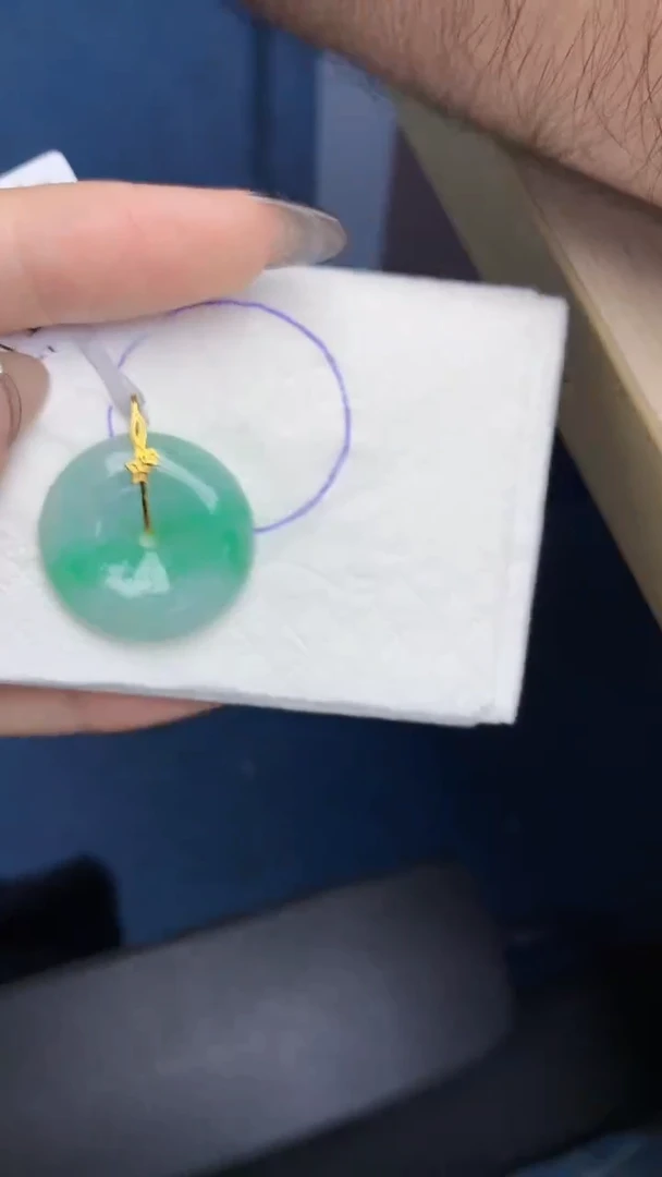 颈饰18K金镶嵌翡翠天然缅甸翡翠a货百元以上9元证书费自理