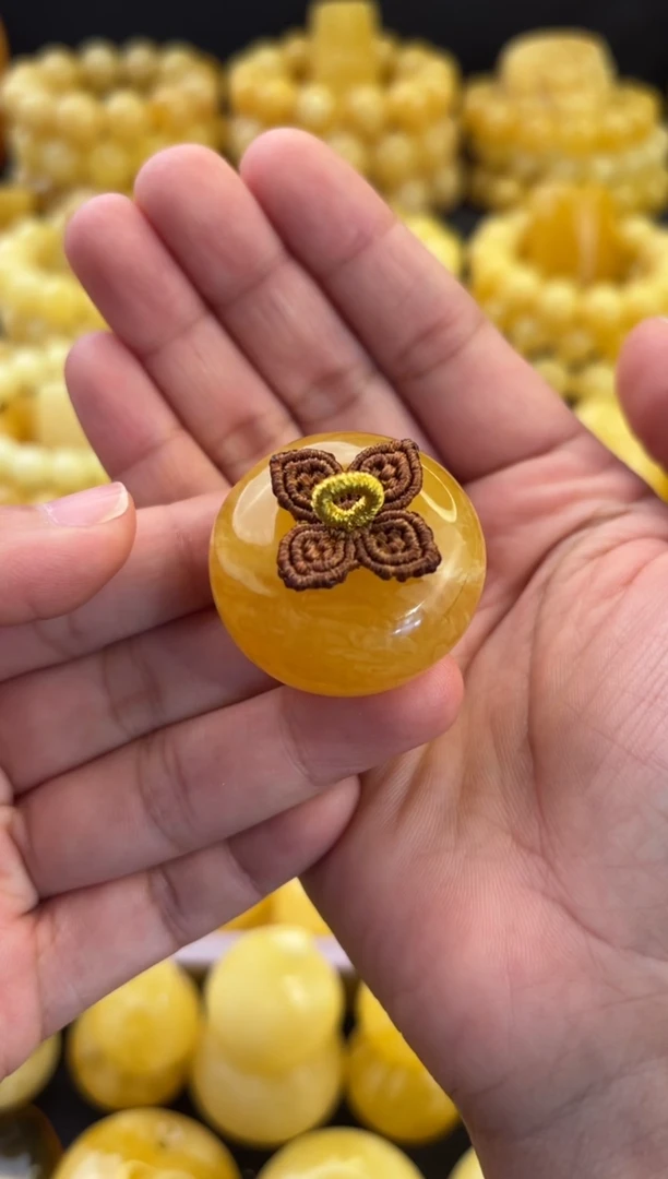 蜜蜡颈饰未镶嵌俄料蜜糖妖花柿柿如意