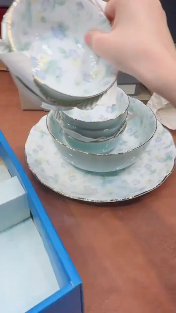 小狐狸精选日瓷器