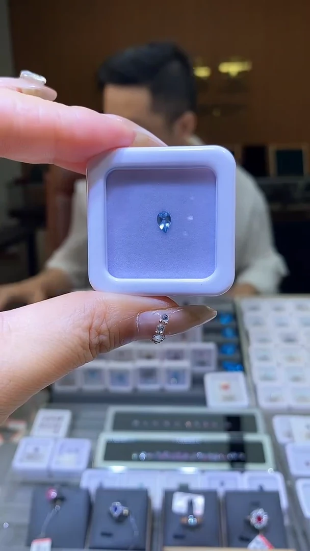 裸石海蓝宝石天然海蓝宝裸石0.26ct