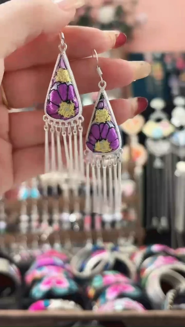 织绣艺枝独绣手工饰品  91