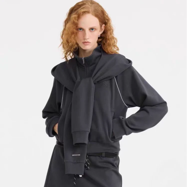 REVAN芮范2025春季新品设计师款可卸披肩立领卫衣外套