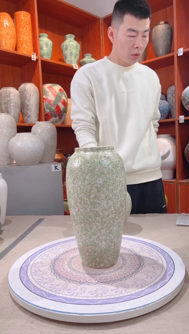 【闪购商品】瓶春意盎然 大号 陶瓷花瓶 无花