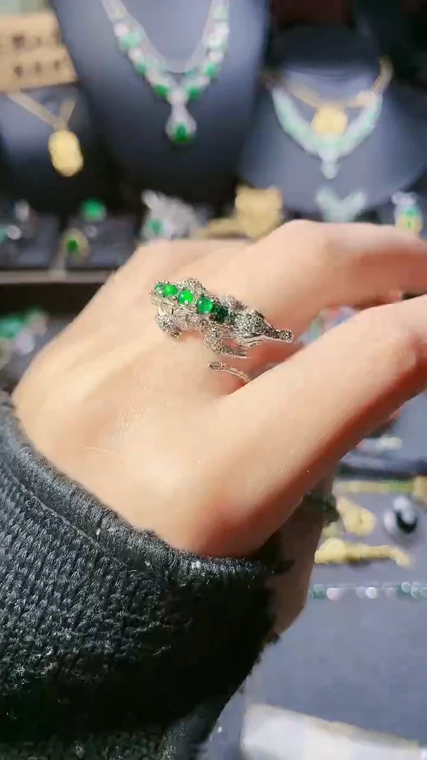 【闪购商品】翡翠戒指银S925镶嵌戒指