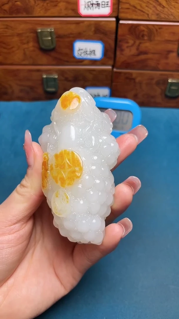 【闪购商品】和田玉把件未镶嵌和田玉