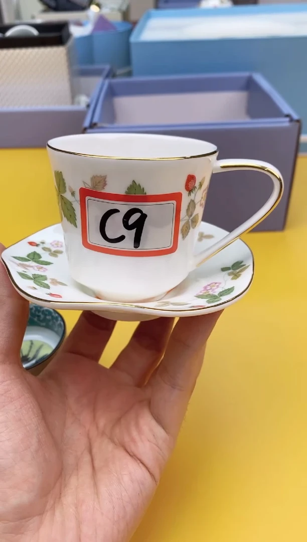 瓷片瓷片新号开播，全场放漏