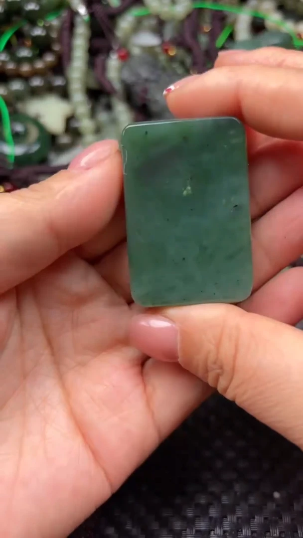 【闪购商品】和田玉颈饰未镶嵌.