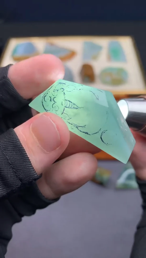 定制翡翠未镶嵌被****暖天然翡翠裸石（含工费）