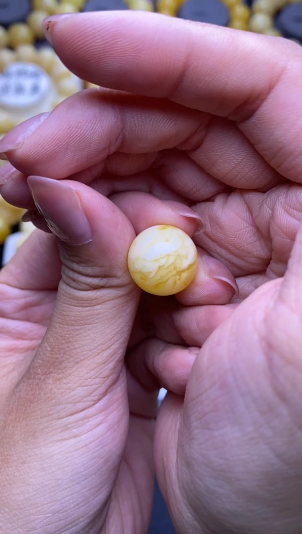 裸石琥珀未镶嵌16mm+大小姐珠宝31