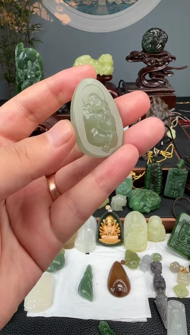 和田玉未镶嵌挂件和田玉