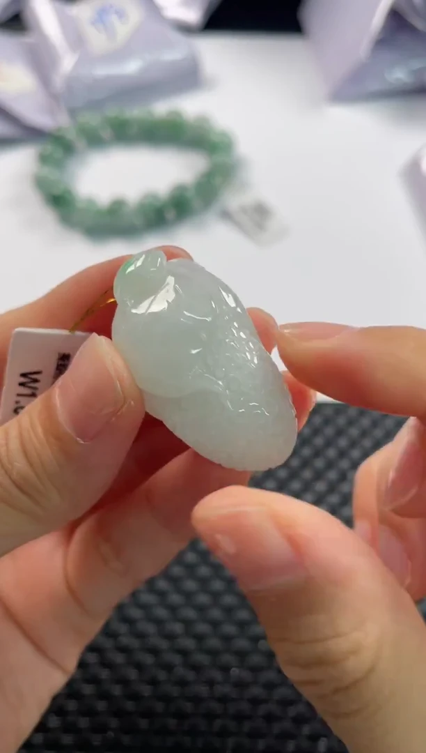 颈饰未镶嵌翡翠7475