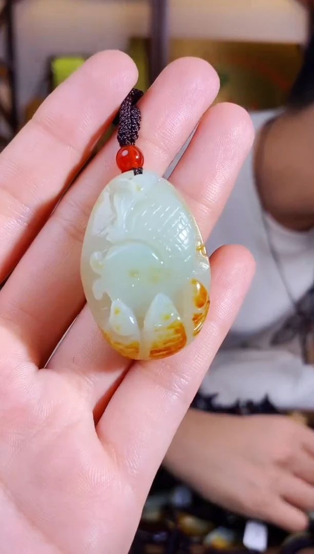 【闪购商品】和田玉颈饰未镶嵌1