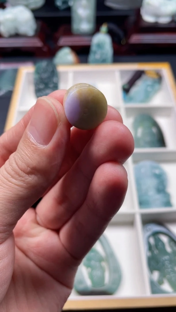 颈饰未镶嵌翡翠4  天然翡翠a货  路路通